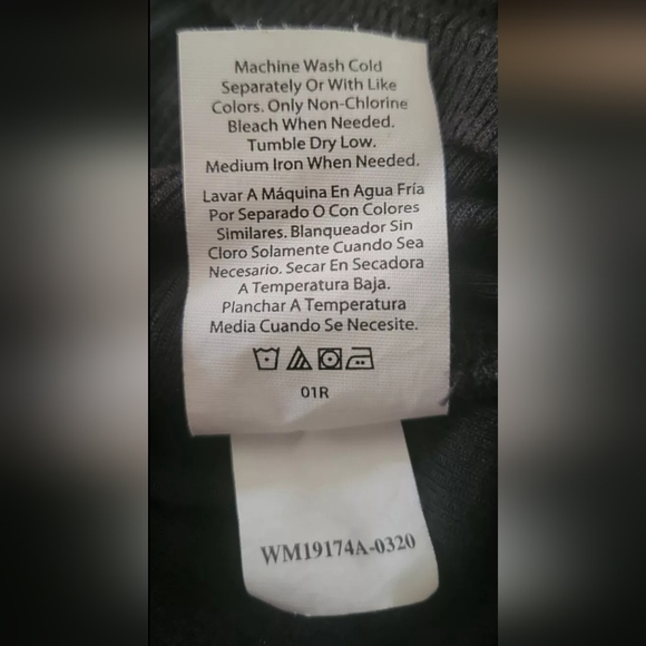 Athletic Works Sleeveless Top SOFT & Stretchy  Large V-neck - Picture 5 of 15